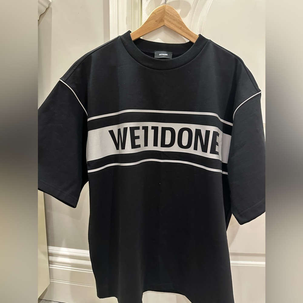We11Done Trendy Brand Logo T-shirt Oversize Fit. size S. Like new
